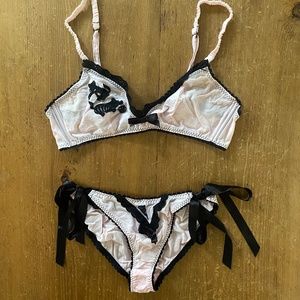 Agent Provocateur - complete set